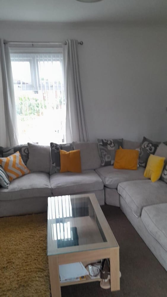 Charming Manchester House - Sleeps 6