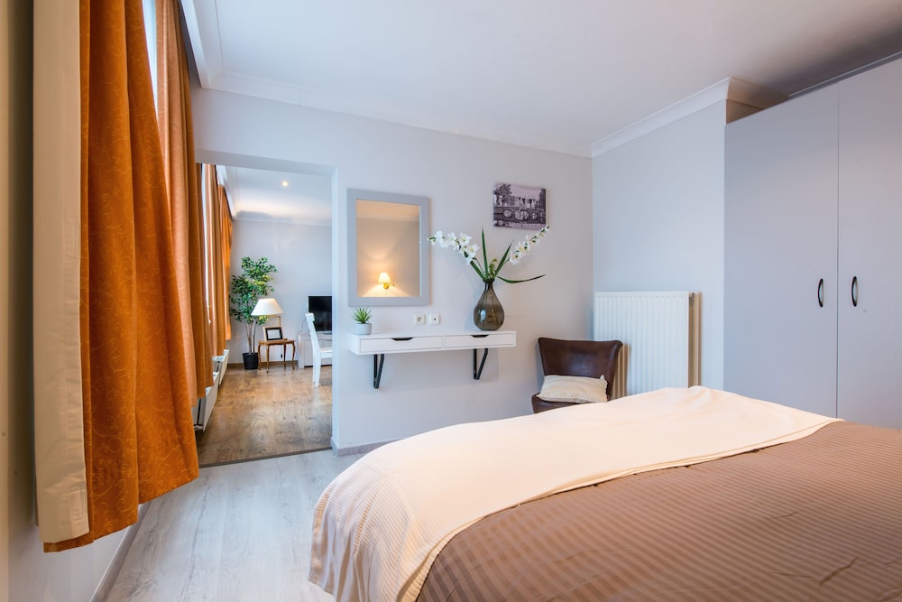 Inn Bruges Suites