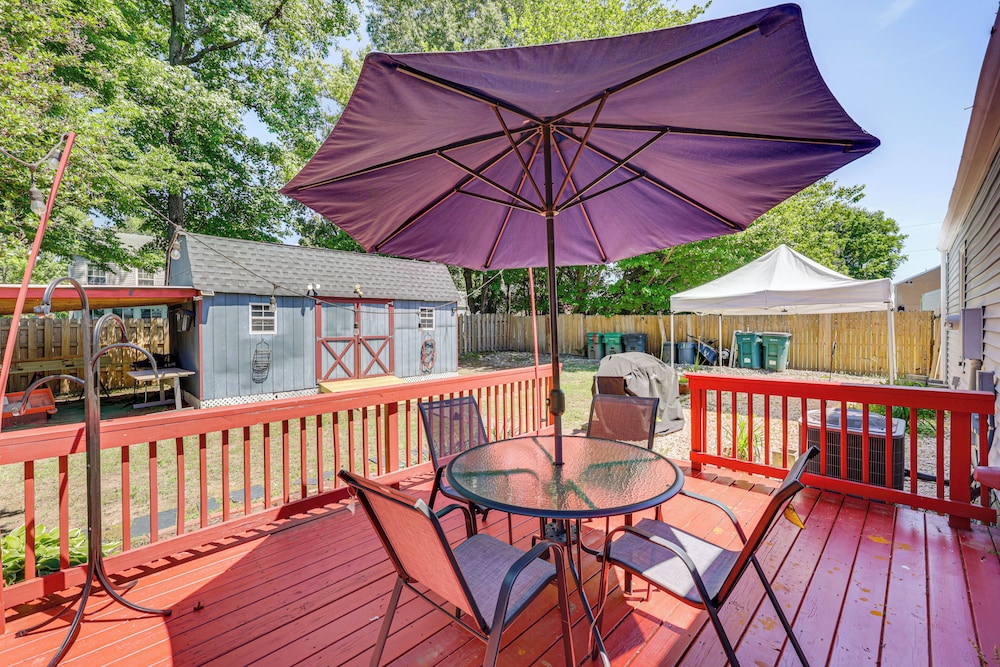 5 Mi to Dtwn: Family-friendly Home in Richmond!