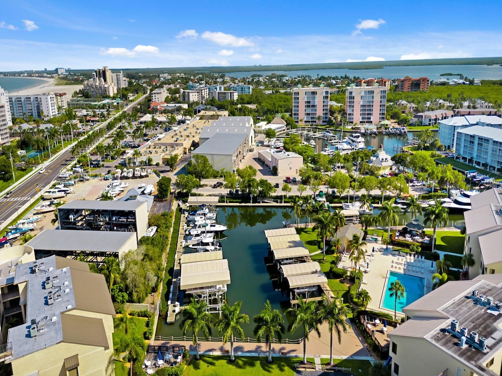 Santa Maria 208 by Distinctive Beach Rentals