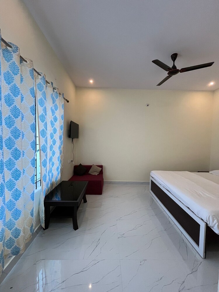 Sriram Guest House