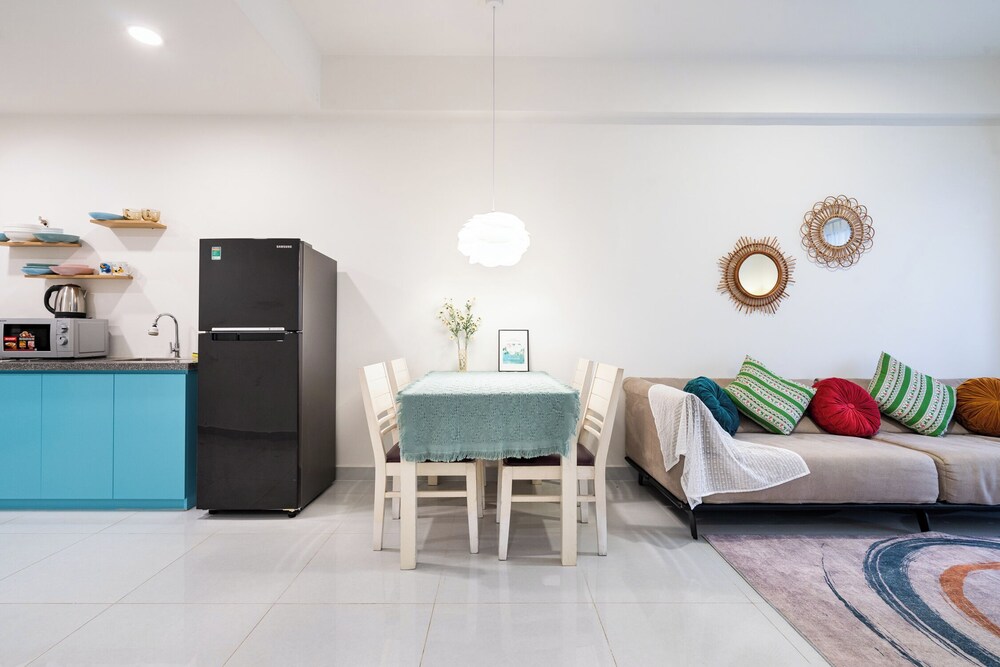 SOHO Premier Residence