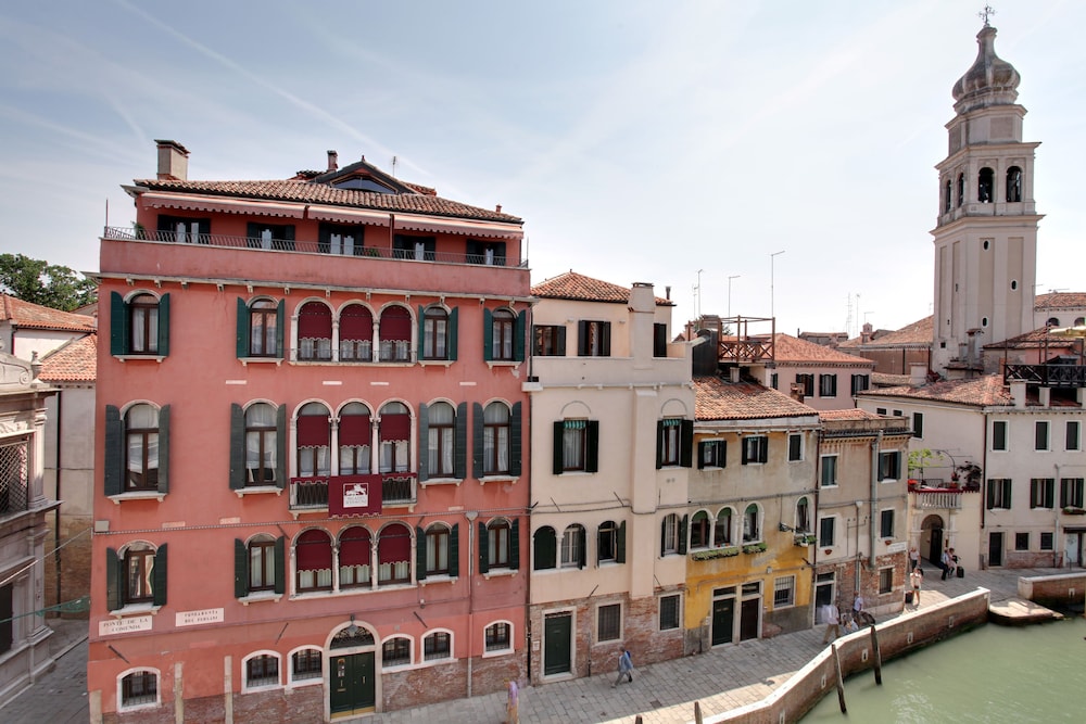 Palazzo Schiavoni Residenza d’Epoca