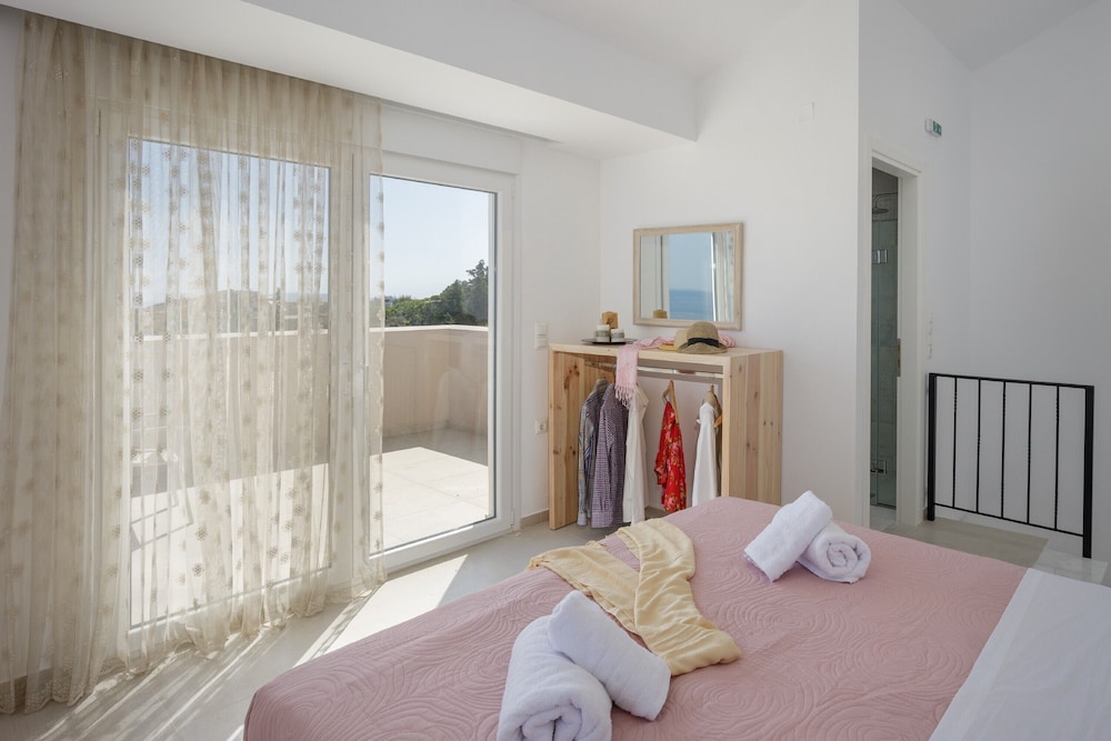 Blue Hills Villas by Estia photo 2