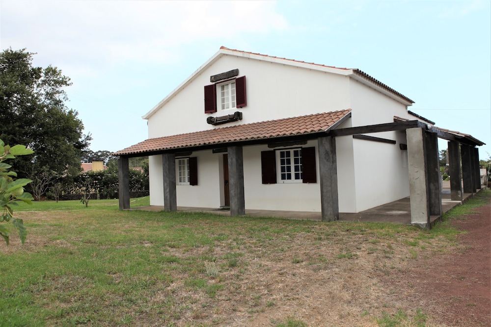 Hotel Batalha House by Green Vacations - Image 1