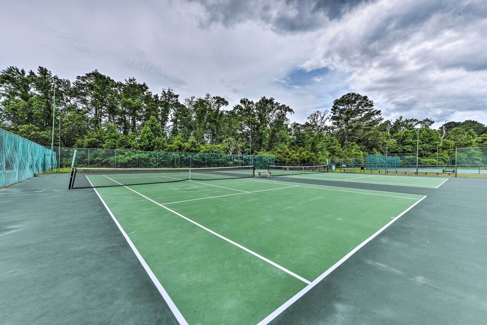Hilton Head Resort Condo w/ 4 Pools: Walk to Beach, photo 25