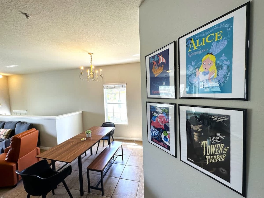 Very Near Disney 3 Bd Condo Walmart 1 min Away