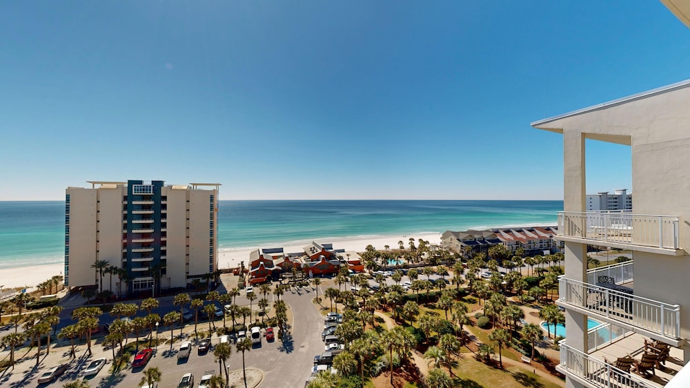 Sterling Shores Penthouse #2 3 Bedroom Condo