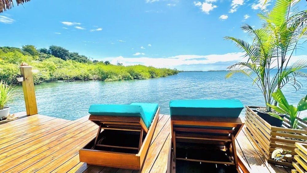 Coral Bay Bungalows