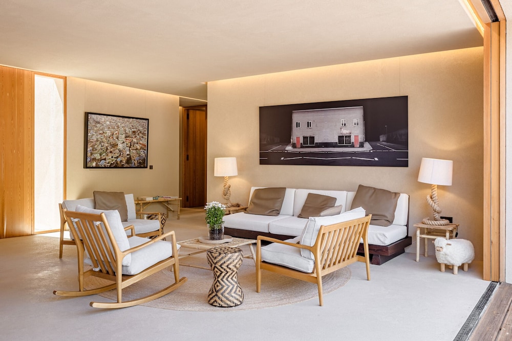 Melides Premium Villa With Pool by Homing