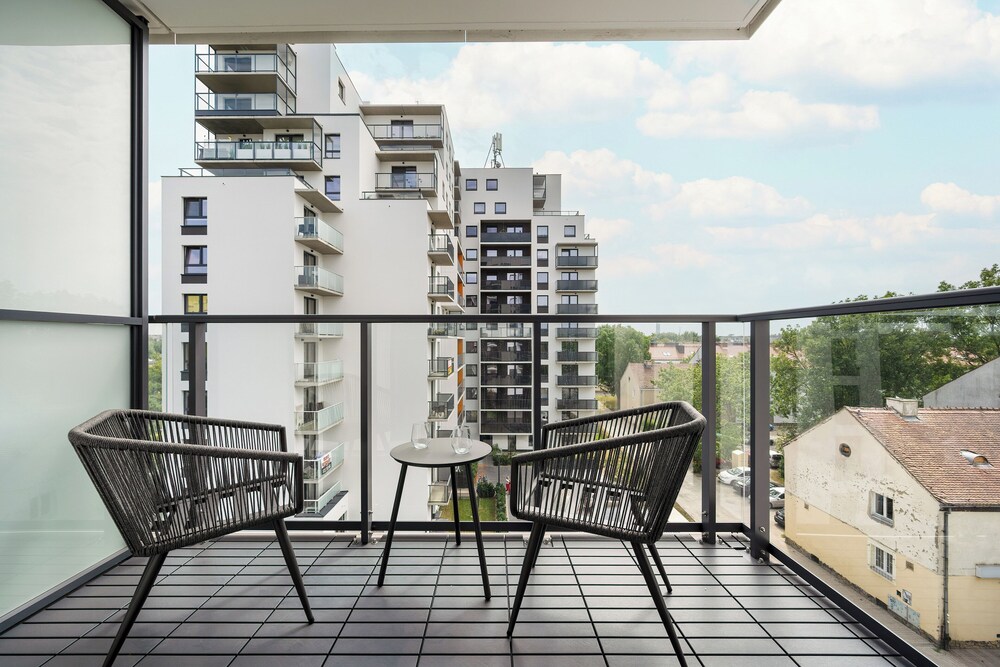 Wroclaw Studio With Parking by Renters