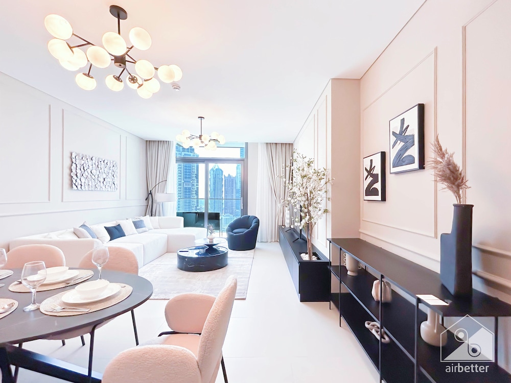 2B With Stunning Burj Views at Burj Crown