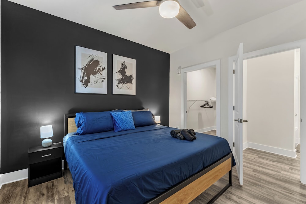Luxe 3BR Suite Mins to Downtown Durham