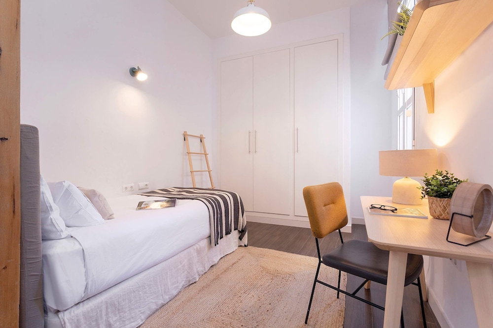 Luxury Apartment in Malaga. Larios VI
