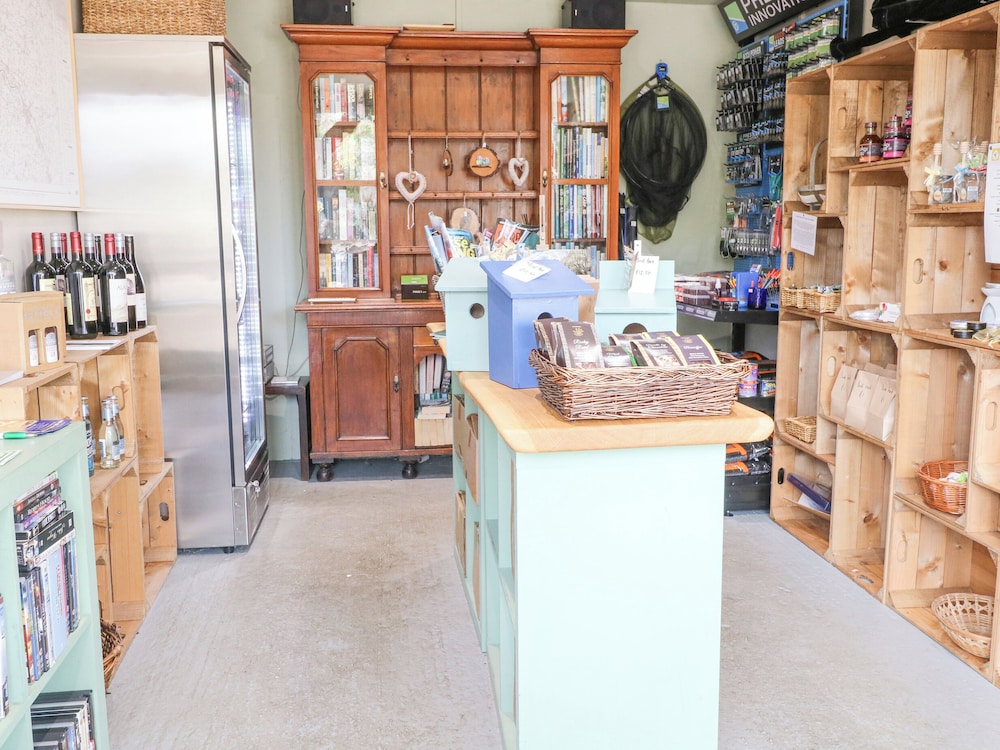 Kingfisher Lodge