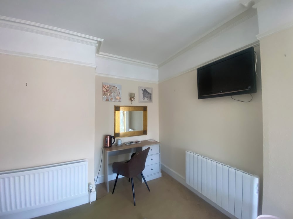 Stokesay inn and b and b