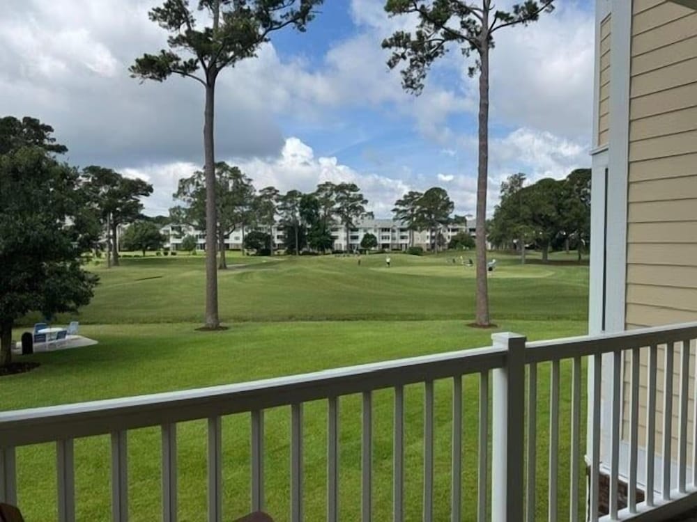 Magnolia Pointe Luster Leaf 4890-203 2 Bedroom Condo