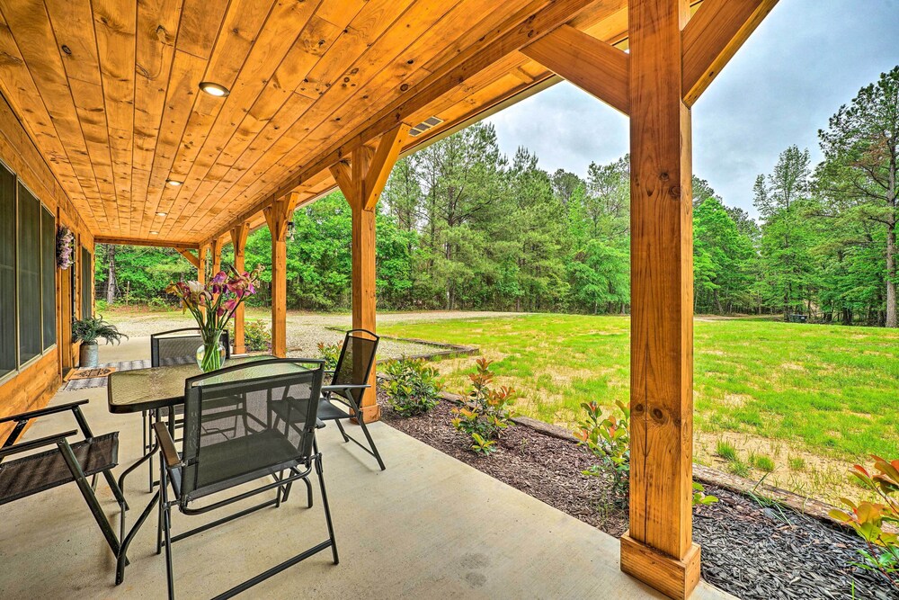 Setting Sun Eagletown Gem - Private River Access view 2