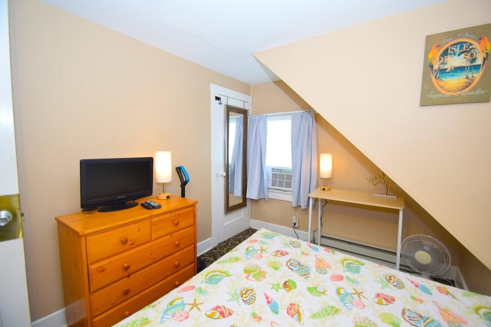 Parrot Bay-key West Cabanas 43 1 Bedroom Condo by RedAwning view 2