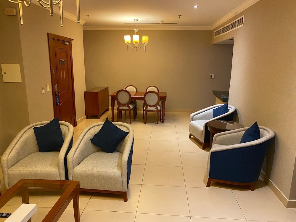ELITE PARK HOTEL