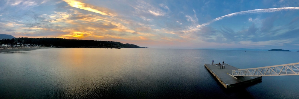 Davis Brook Retreat
