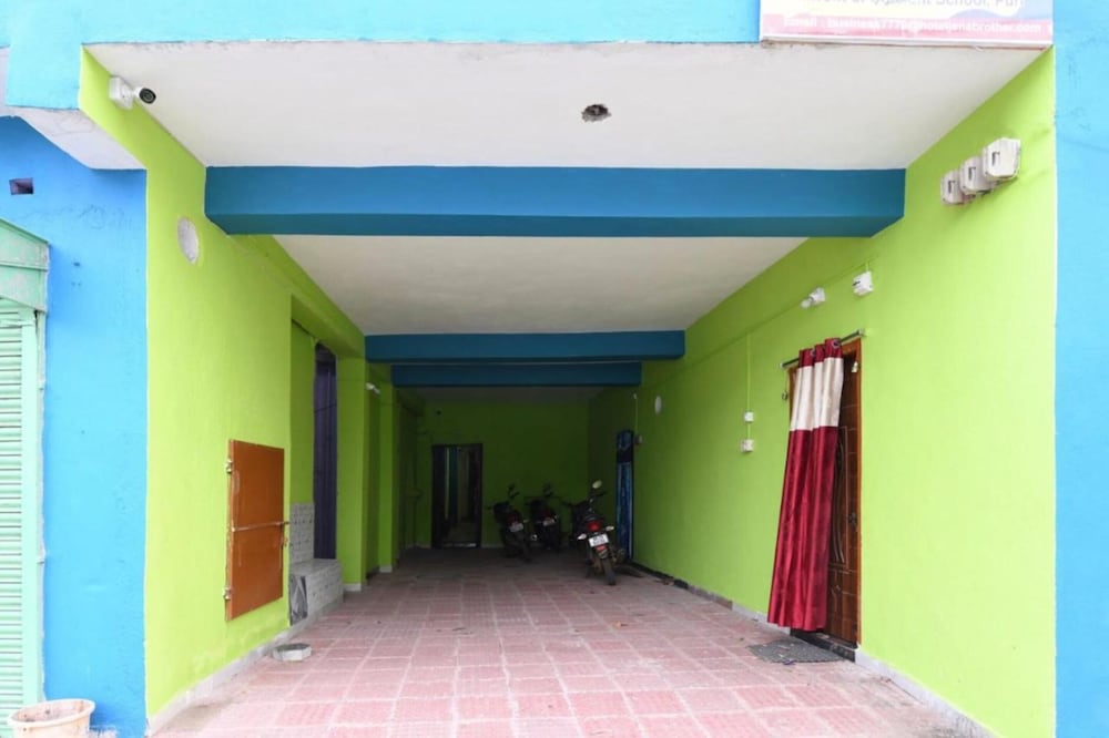 Goroomgo Jena Brothers Puri view 2