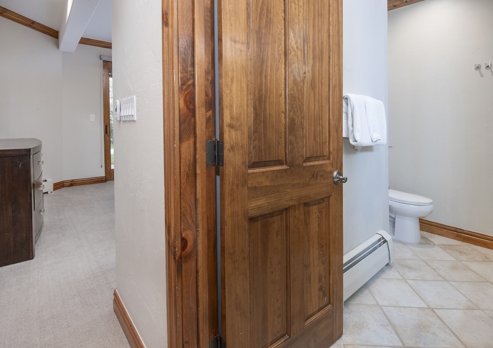 Brookside Townhome 103 3 Bedroom Townhouse