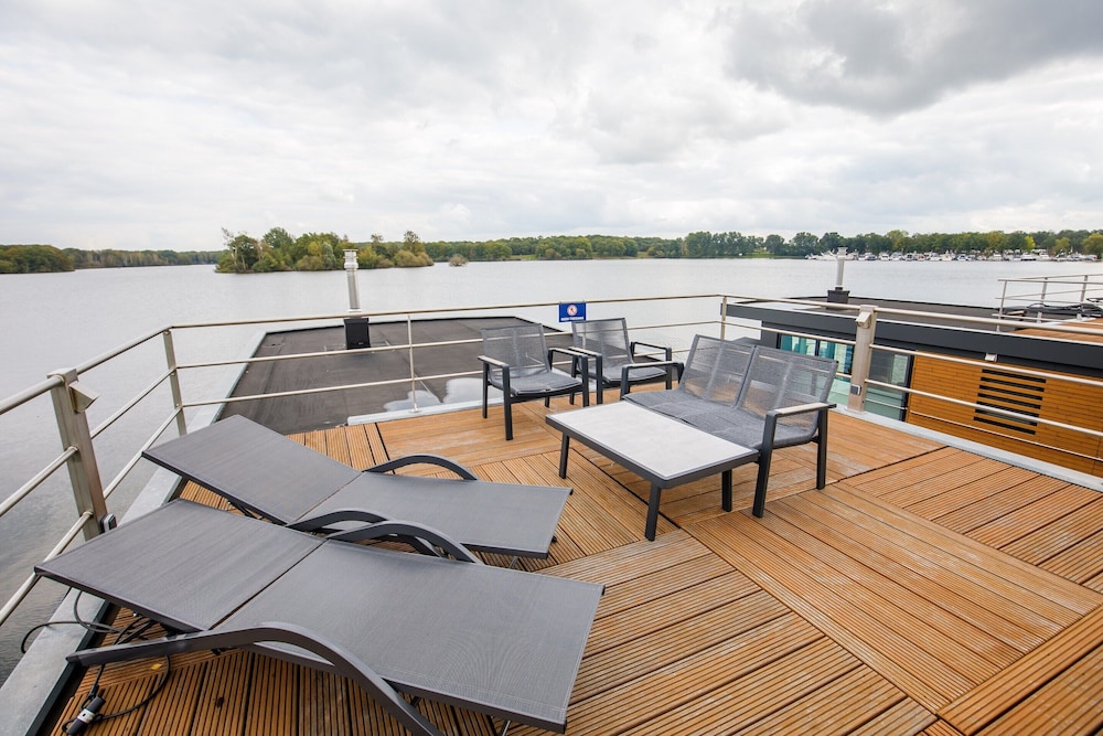 Houseboat in Netherlands Near Holiday Park
