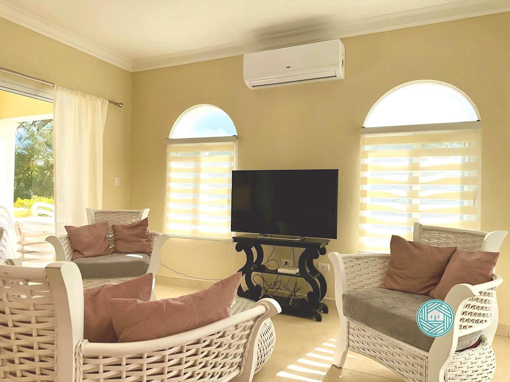 Rheia Properties - Sosua Ocean Village