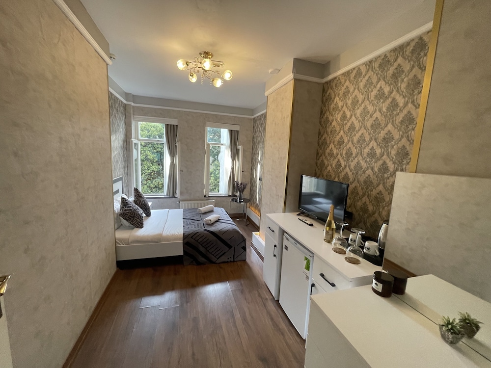 Moda Suit - Image 46