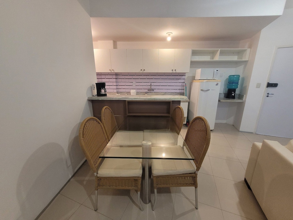 Apart With 2 Bedrooms, 150m From the Beach Kvd0201