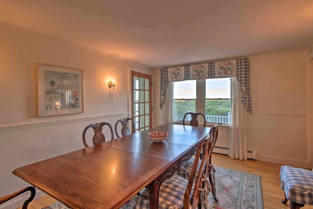 Expansive Beachfront Retreat w/ Outdoor Shower - Property Image 24