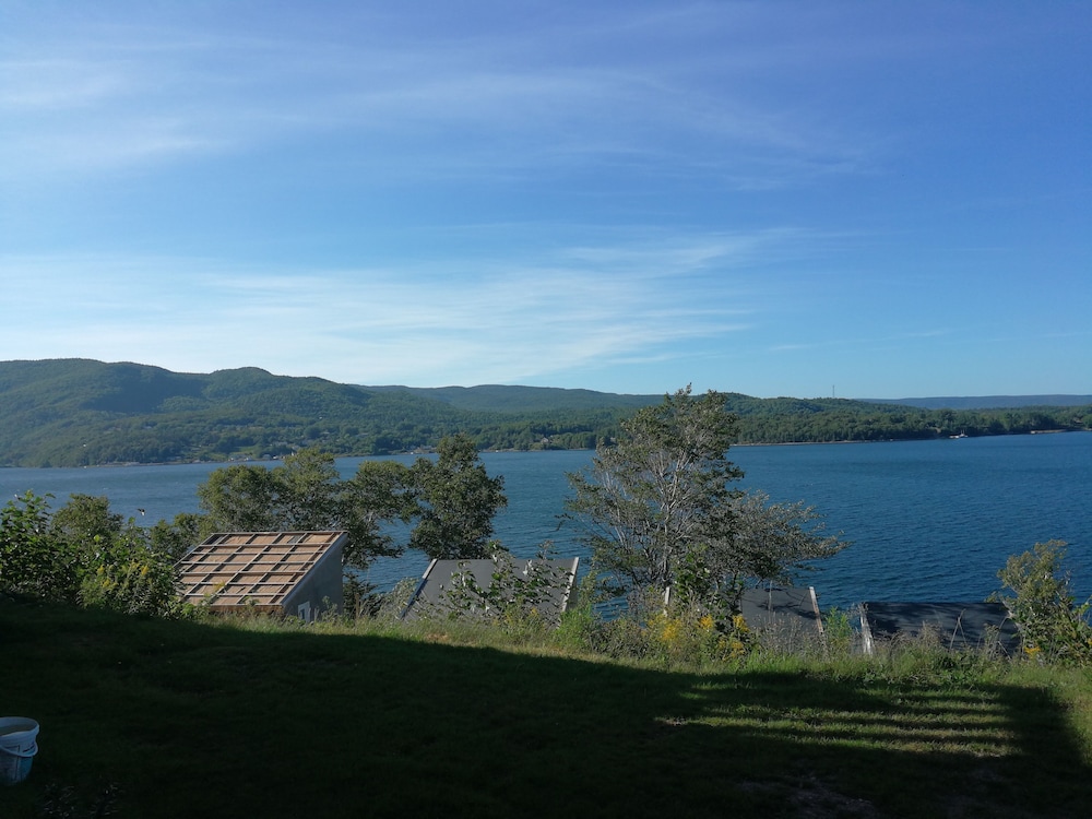 Knotty Pine Cottages