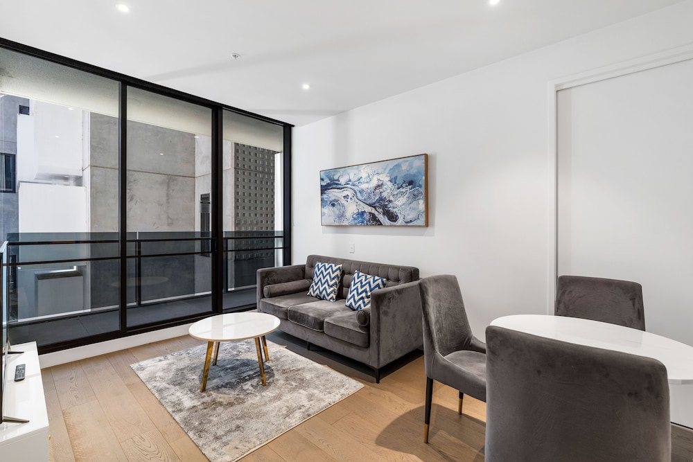 The Eminence Apartments by CLLIX