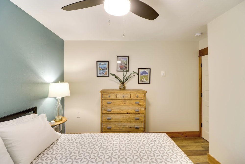 5 Mi to Whitefish Resort: Getaway w/ Shared Patio
