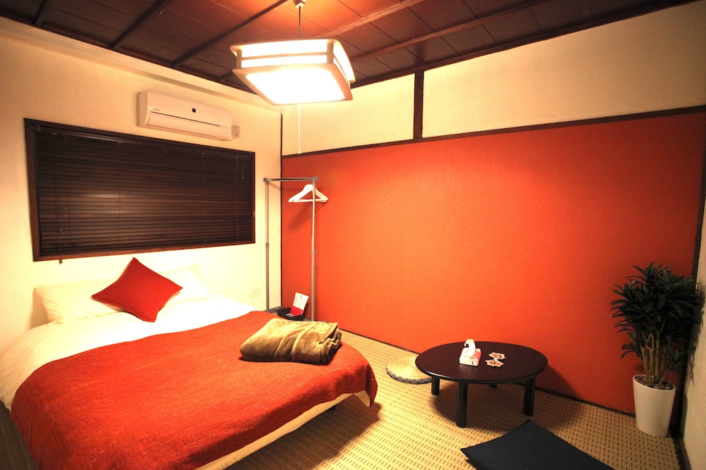 Funtoco Backpackers Namba - Hostel