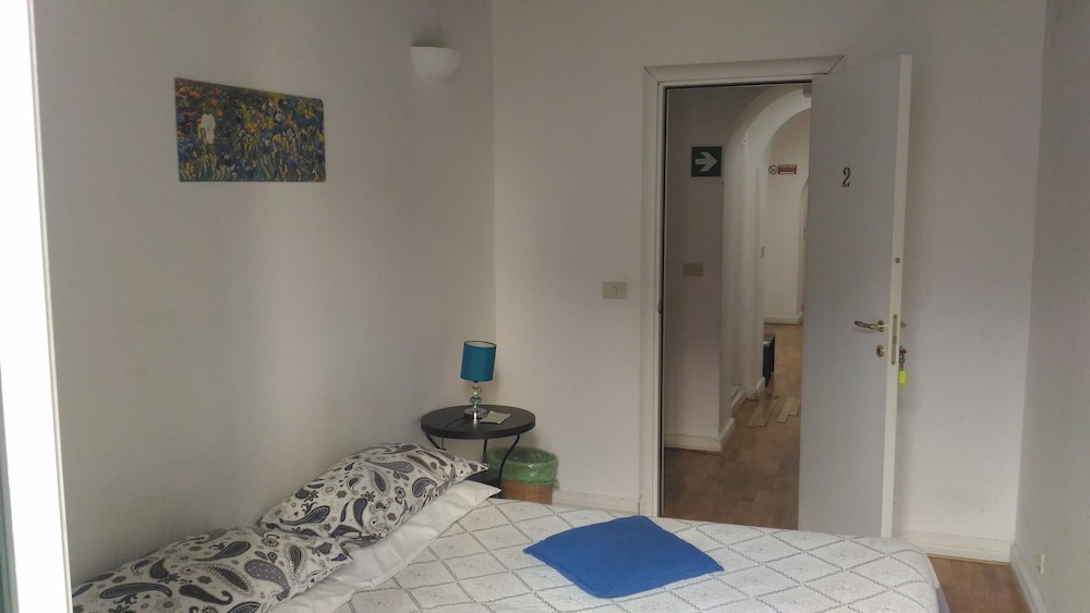 Domus Del Corso Spagna