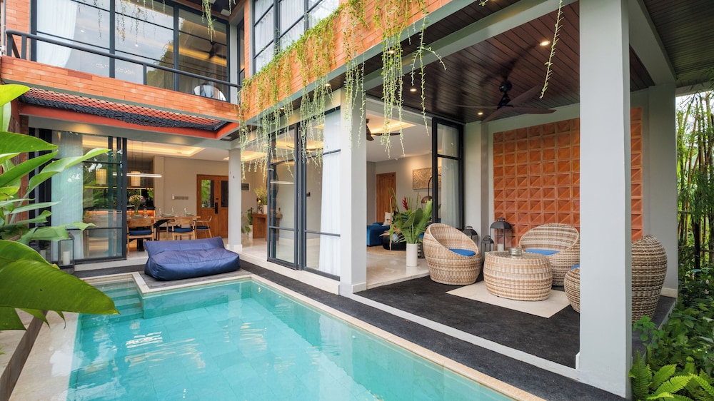Baliris Villa V by Villa Finder