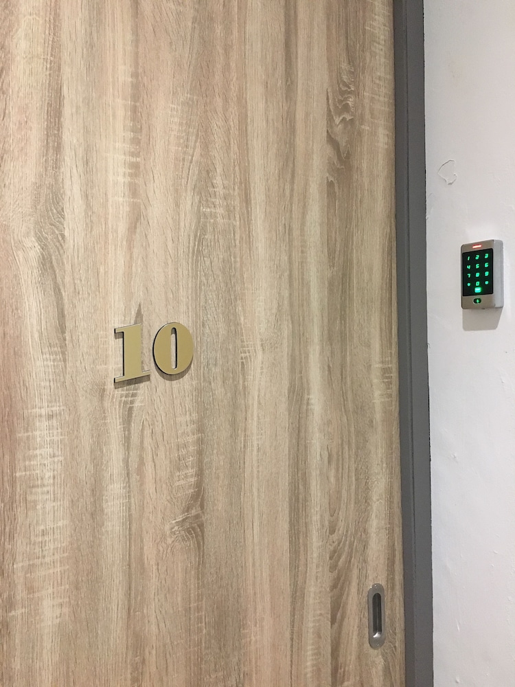 iBook10 Deluxe Loft Suite Room by iBook Homestay