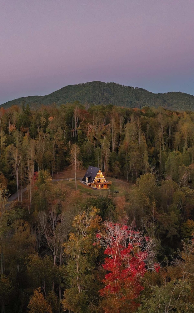 Afton Peak in Faber With 5 Bedrooms and 3 5 Bathrooms