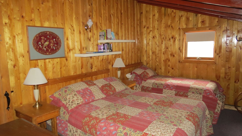 Lazy M Lodge