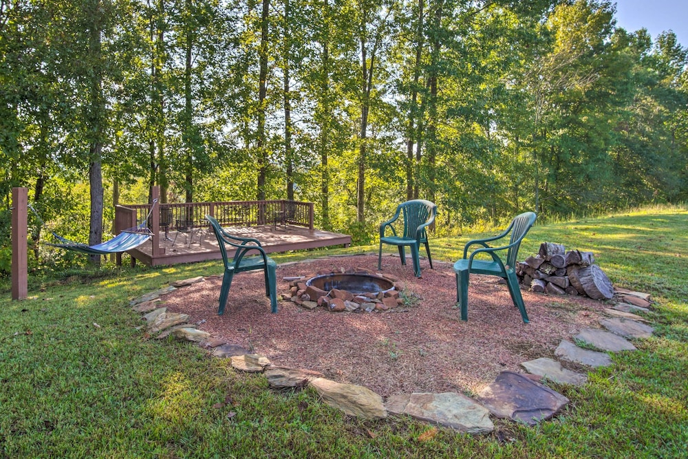 'river Bend Lodge' Heflin Home in the Woods! view 4