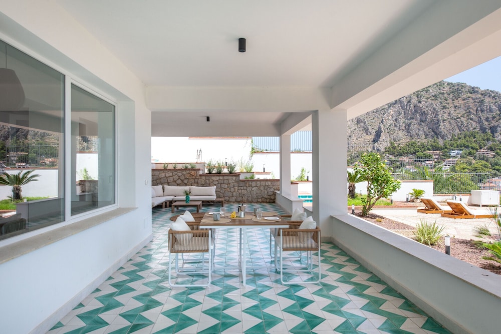 Casa Solunto Vista Mare by Wonderful Italy