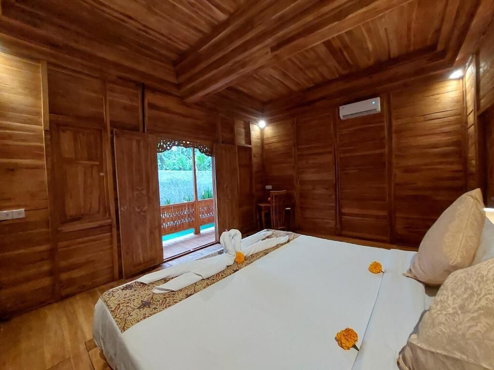D'Ethnic Ubud Joglo View Villas by EPS