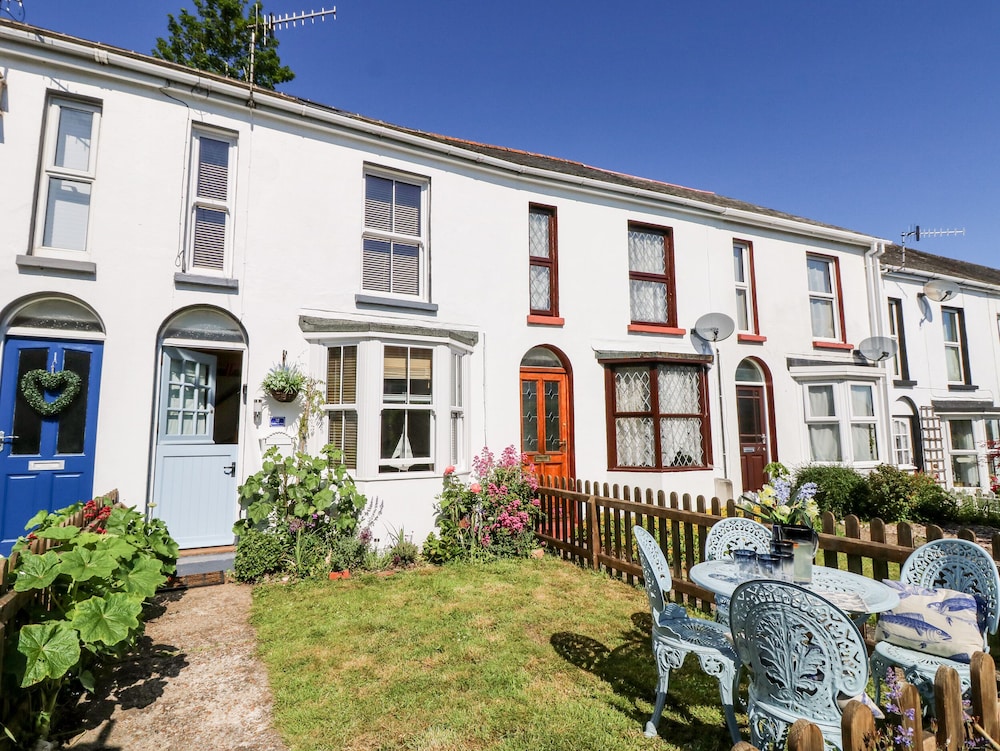 2 Linden Terrace