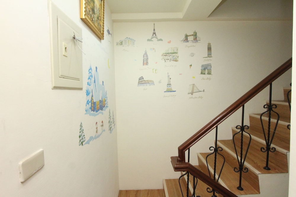 Peace Art Villa