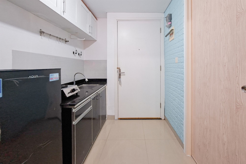 Basic Studio Apartment Near Krl Station At Poris 88