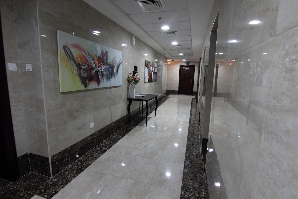 Home to Home Hotel Apartments