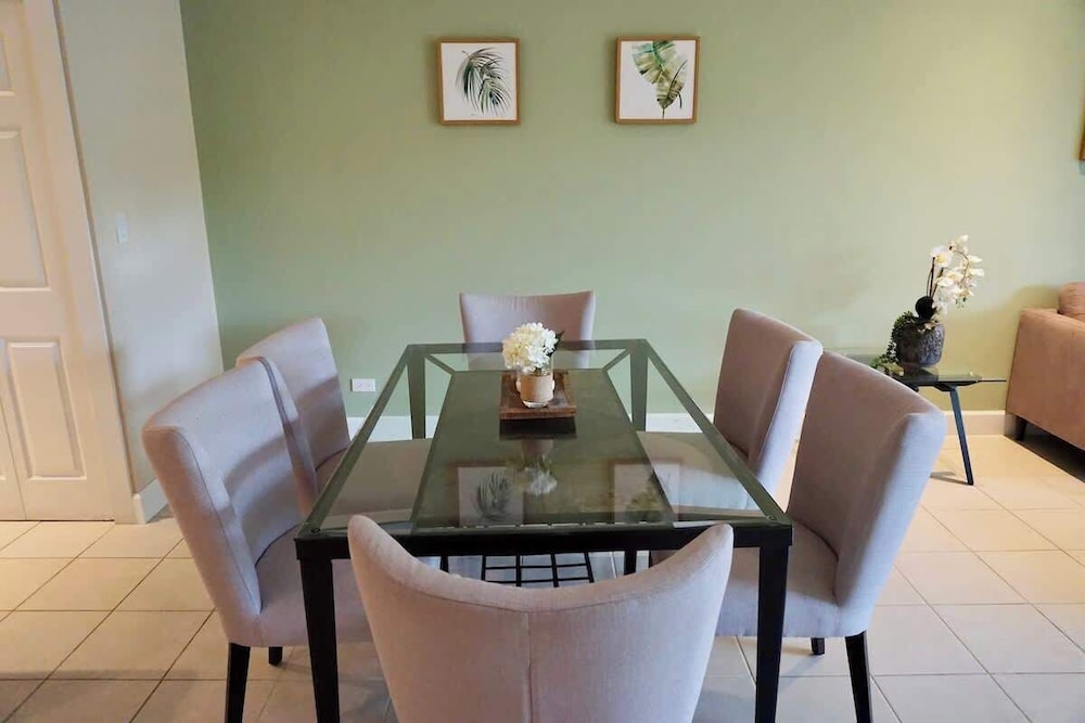 Luxurious Pacifico 2bed condo in Playa Coco
