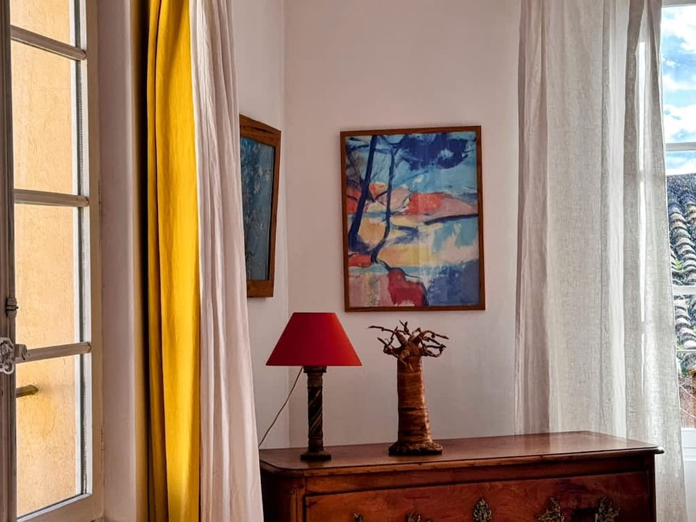 New Bastide Couronne d Aix Luxury in Aix-en-provence A Sophisticated Retreat for Families and Friends